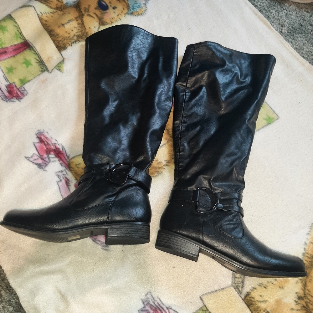 Riding boots - Picture 2 of 4